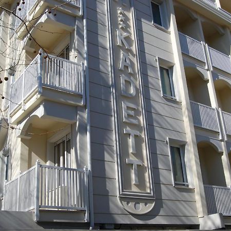 Hotel Kadett Ρίμινι Εξωτερικό φωτογραφία