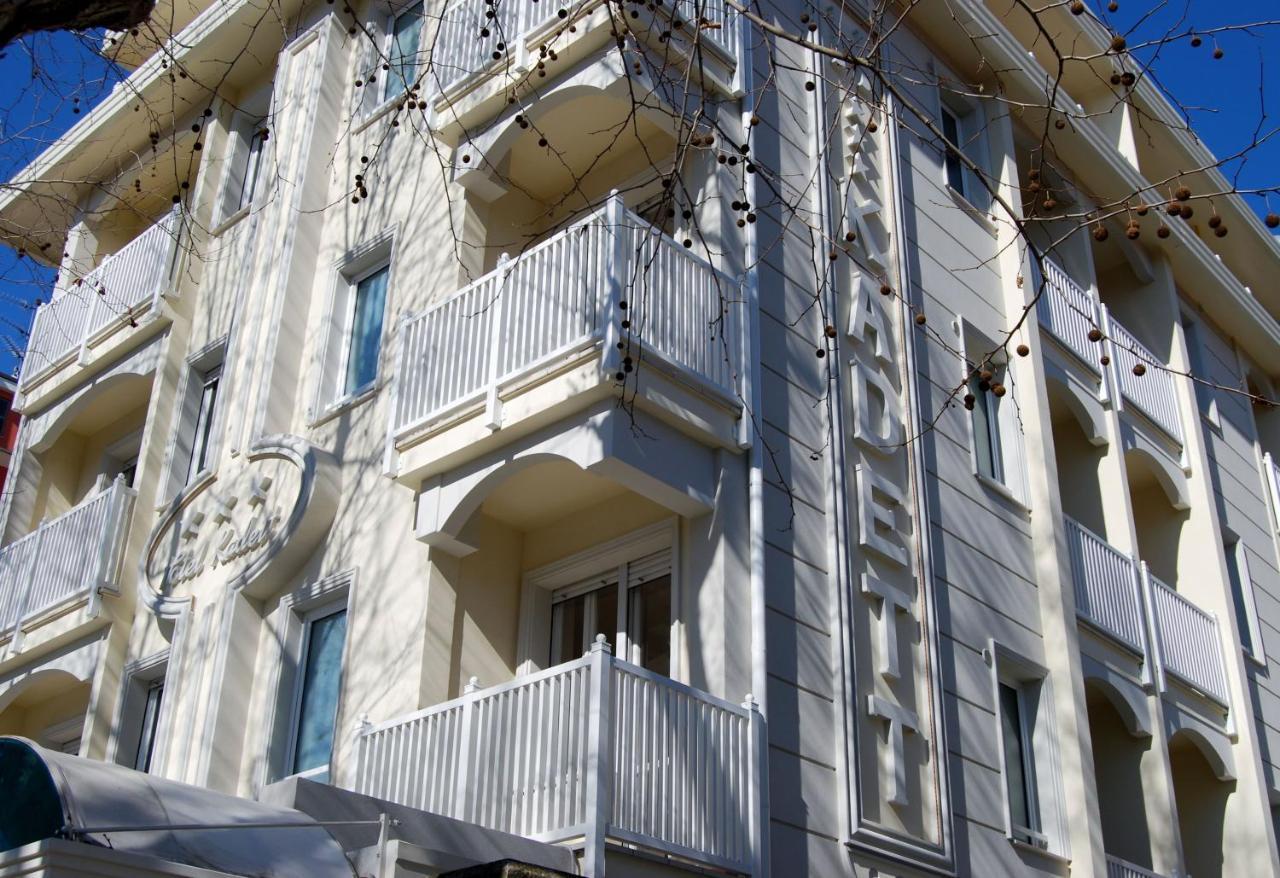 Hotel Kadett Ρίμινι Εξωτερικό φωτογραφία